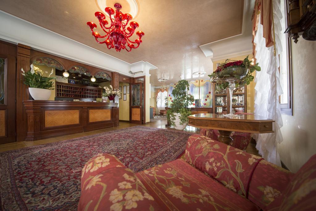 Hotel Spessotto Портогруаро Экстерьер фото