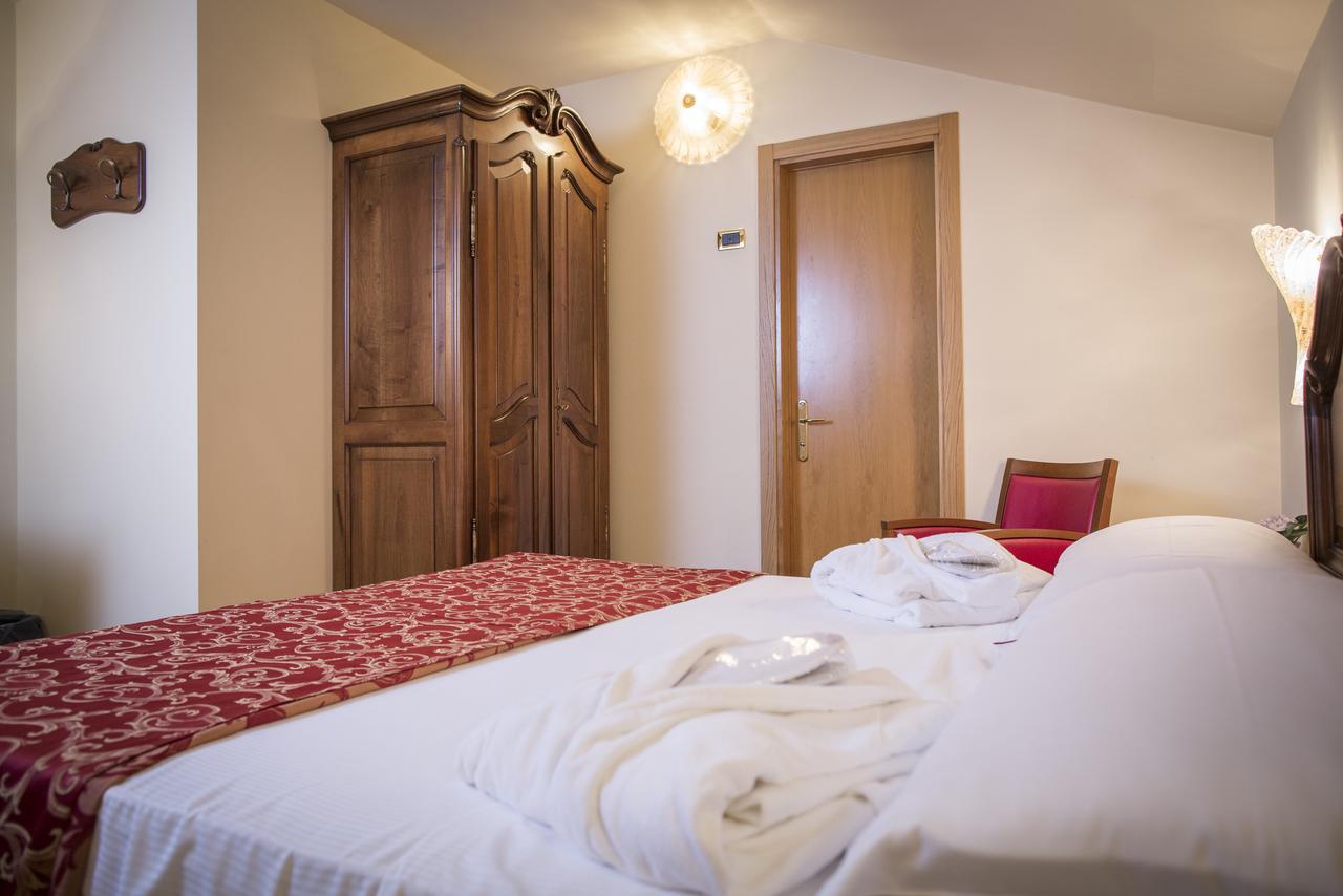 Hotel Spessotto Портогруаро Экстерьер фото