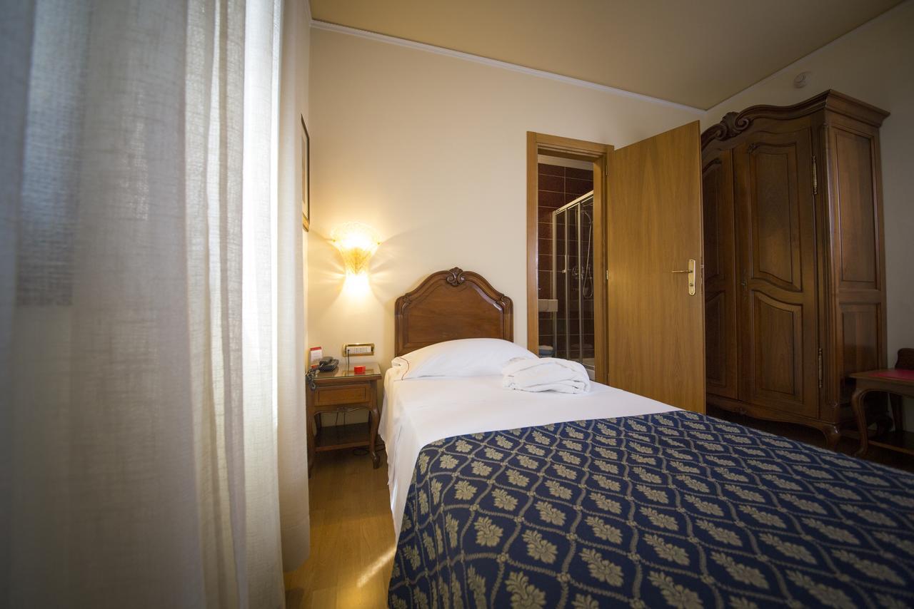Hotel Spessotto Портогруаро Экстерьер фото