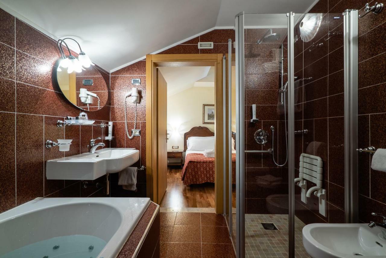 Hotel Spessotto Портогруаро Экстерьер фото